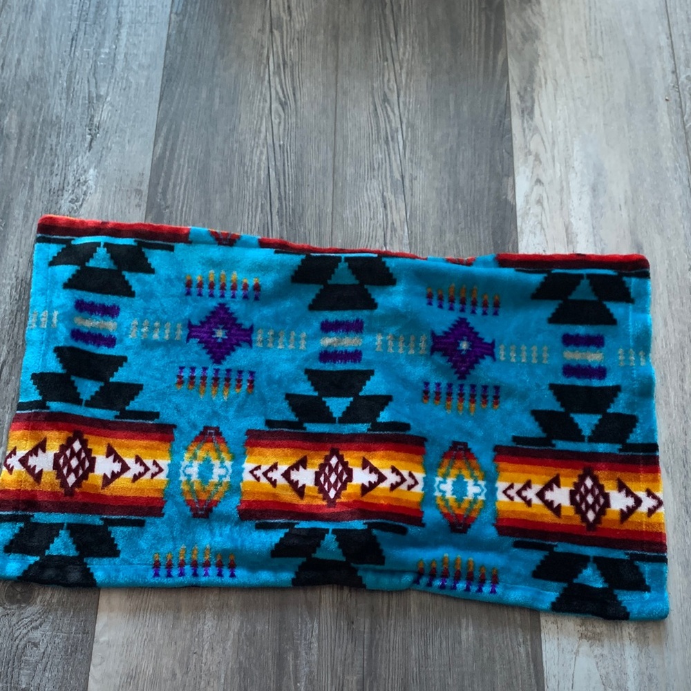 Nu Trendz‎ Colorful Geometric Patterned Queen Pillowcase
